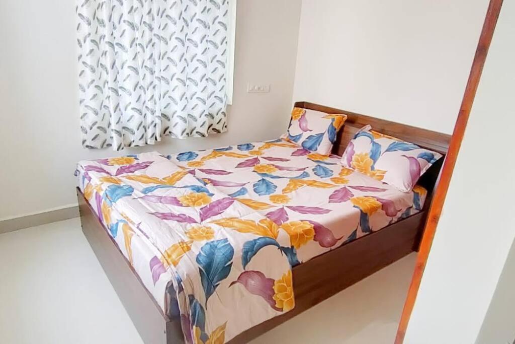 Servostay 2 Bhk Fully Furnished Hafeezpet #101 Hyderabad