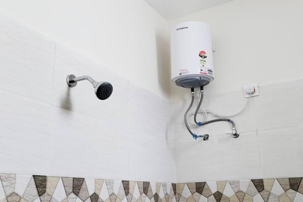 अपार्टमेंट Servostay 2 Bhk Fully Furnished Hafeezpet #101